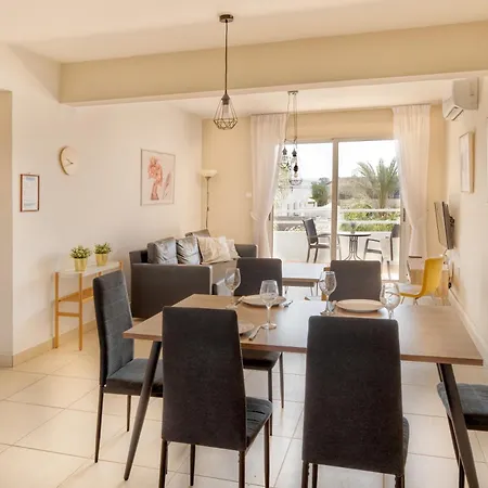 Apartmán Narcissos 'nissi Beach' D12 *