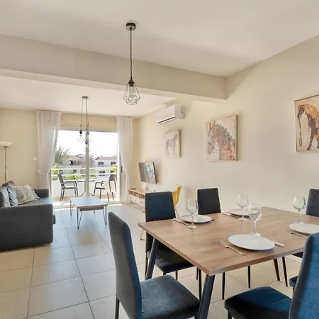 Narcissos 'nissi Beach' D12 Apartmán